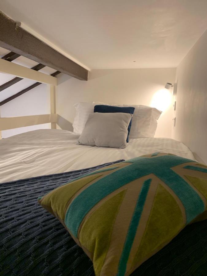 Stunning Barn Private Hot Tub Malvern & Worcester Sleeps 6 Exterior foto
